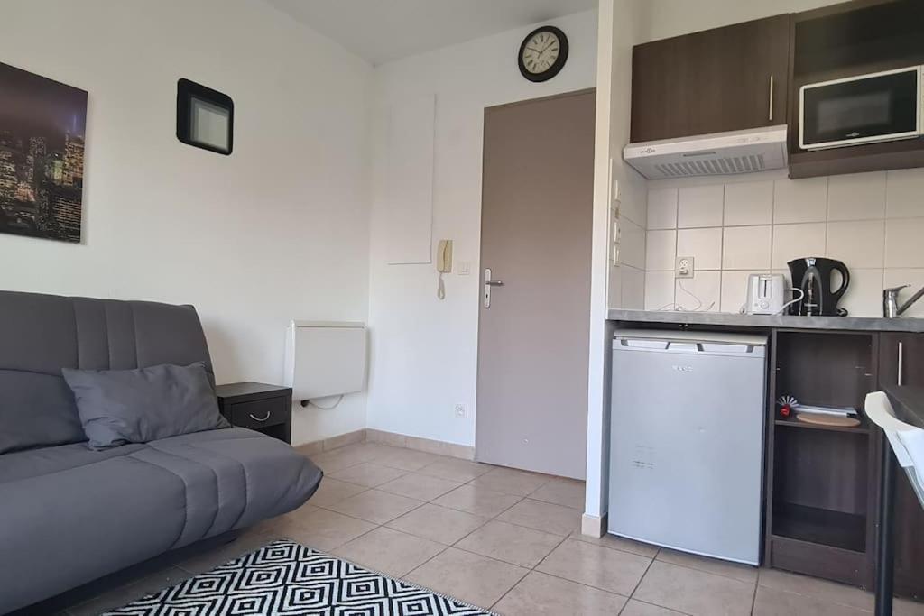 B210 Appartement Disneyland Paris Parking Et Wifi Montevrain Ngoại thất bức ảnh